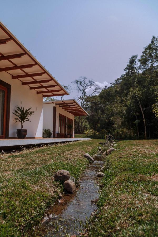 Fazenda Santa Vitoria Hotel Queluz